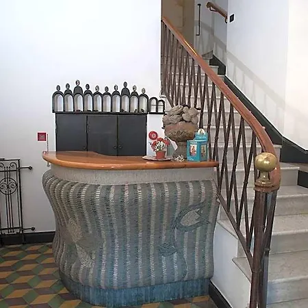 Hotel Vittoria 2*